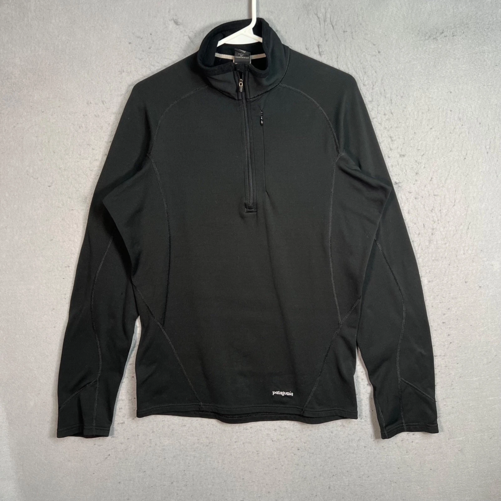 Patagonia Mens Small Capilene Performance Black 1/4 Zip Base Layer Shirt