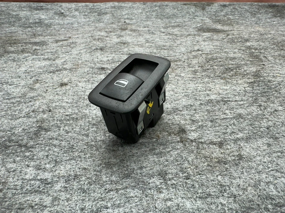 11-23 Dodge Charger Chrysler 300 botón de ventana eléctrica lateral izquierdo o derecho OEM Foto 2 de 4