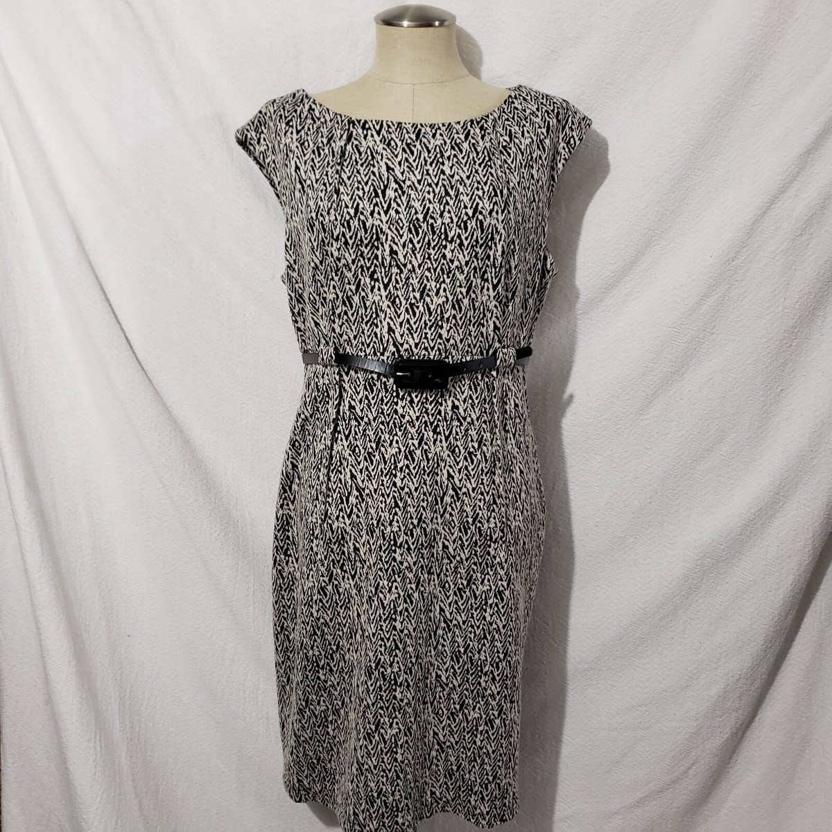 50s cocktail dress Vintage 1950s Black Velvet Rhinestone Dress, Small Size:Men's 7 Hem & Thread Blue Collared Button Down The Hollow to Floor