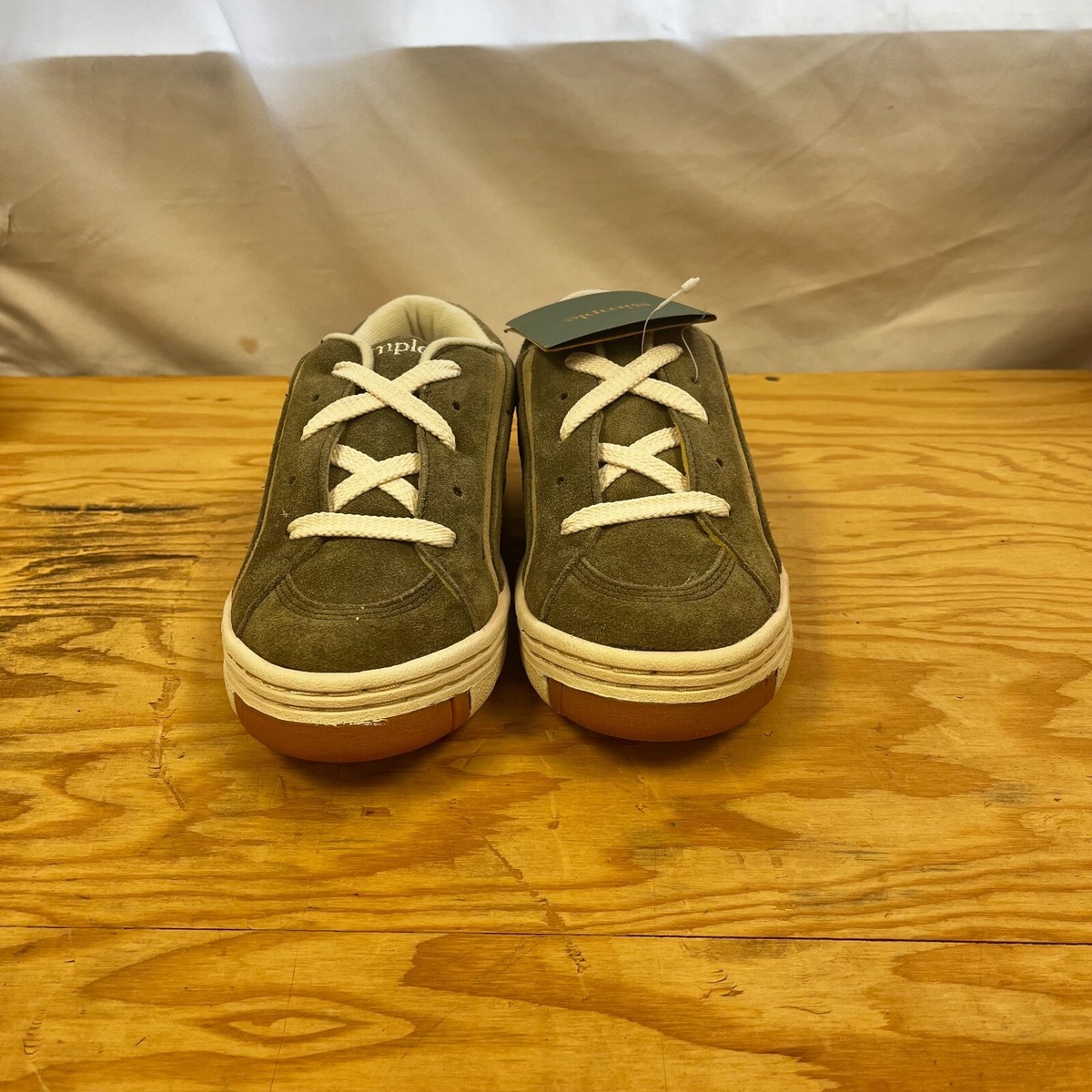 Vintage Simple Judge Shoes Mens US 6 Green 1990s Deadstock Vintage Simple Judge Shoes Mens US 6 Green 1990s Deadstock
