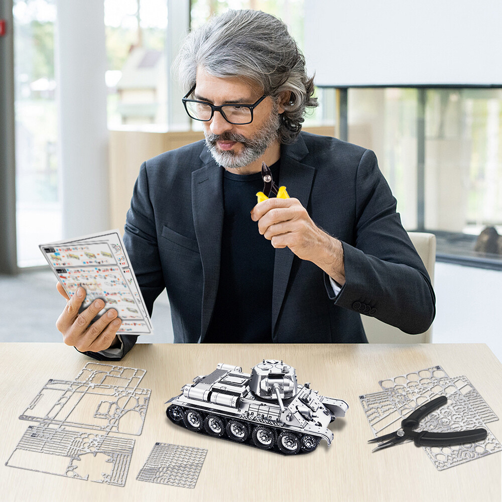 Piececool Model Kits 1:48 T-34/76 Medium Tank Metal Model Puzzle Halloween Gifts