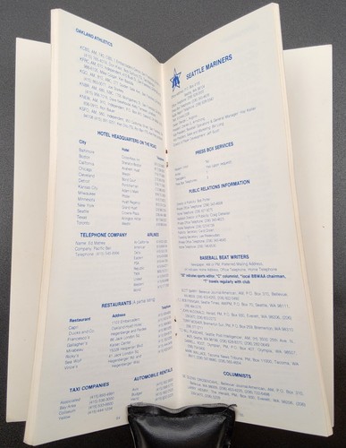 Guías de información de medios de béisbol de las Grandes Ligas MLB 1984, 1985, 1988 - Imagen 4 de 8