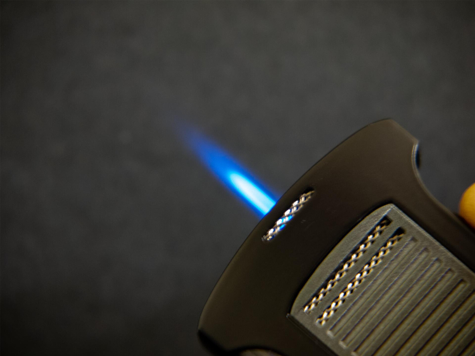 Colibri 1 Jet Lighter Daytona II / Fuel Level Indicator Side / 8 Colors
