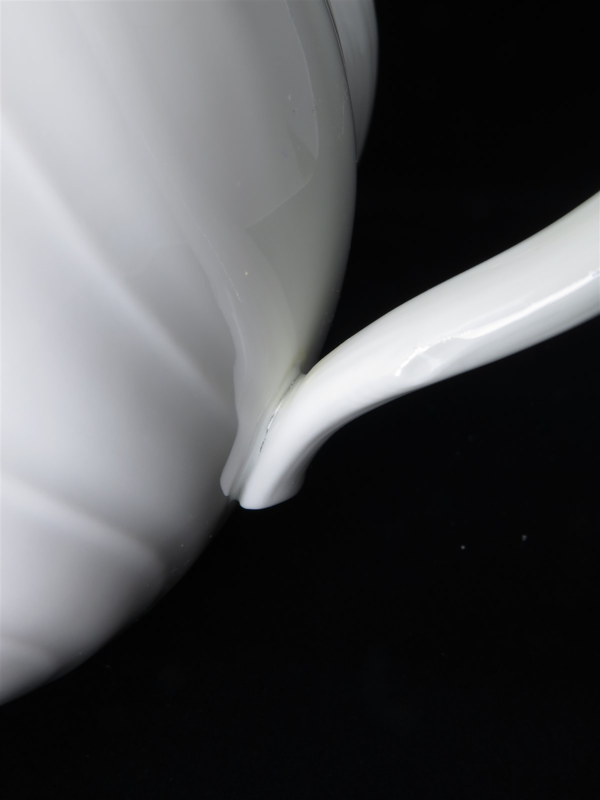 KPM Neuosier White Porcelain Basketweave China: Pitcher, Coffee Pot, & Tea Pot