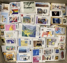 1,3KiloBriefmarken Bund Kiloware mit Zuschlagsmarken auf Papier September 2026!