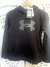 Boys NWT Under Armour Hoodie Size Medium