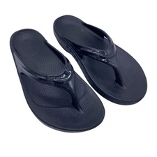 Oofos Oolala Luxe Sandals Women 8 Recovery Comfort Thong Black Flip Flop Slip On