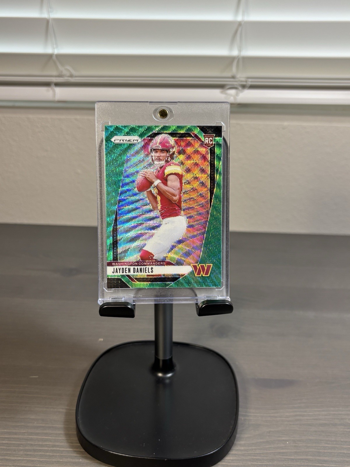 2024 Panini Prizm #347 Jayden Daniels Rookie Green Wave Commanders📈