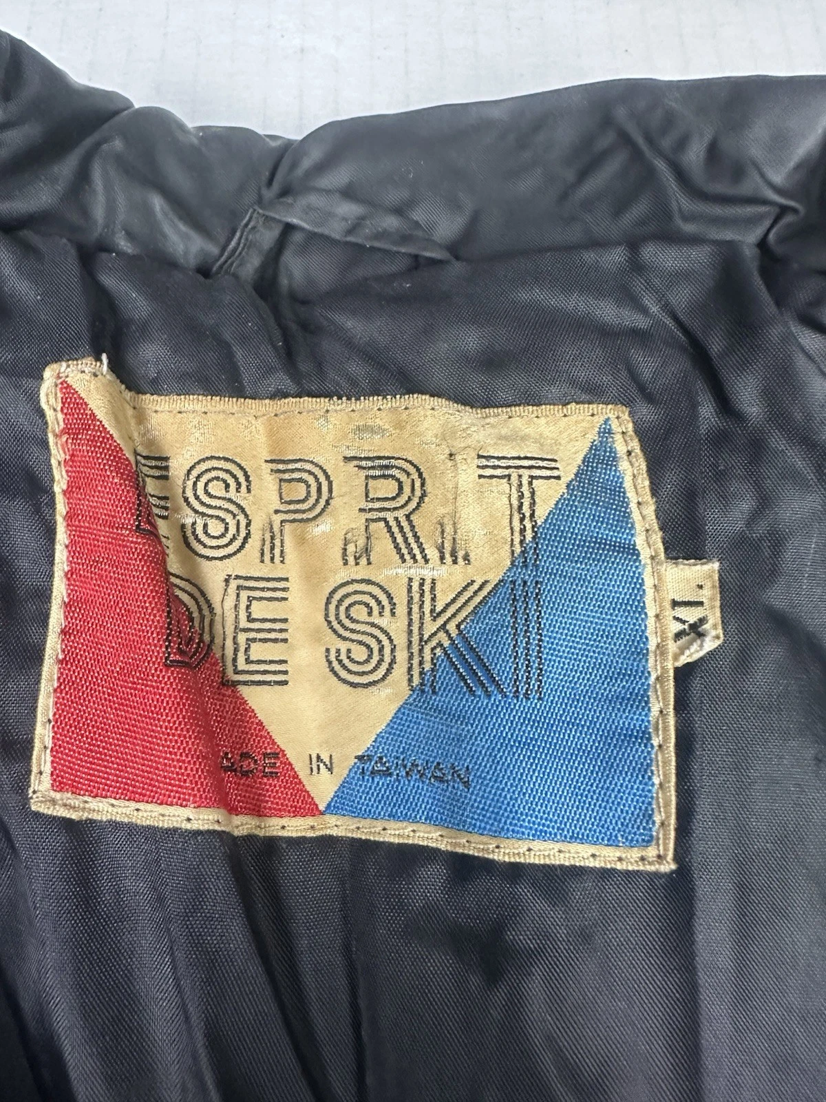 Vintage Esprit De Ski Puffer Style Jacket Black Sz XL Stains And Wear See Pics - product detail image 7