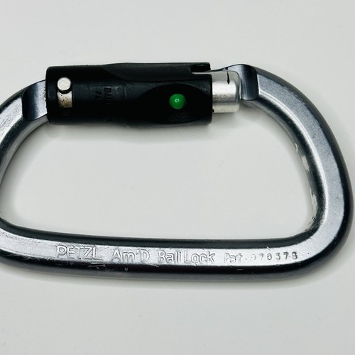 Petzl Am’D Ball Lock Carabiner D Belay Gear Loading Asymmetrical 27 kN Large - Picture 2 of 6