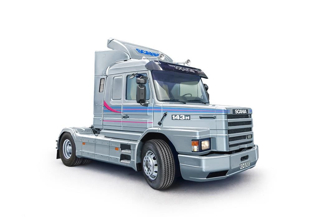 Italeri 736 Scania 143 M500 Topline 1:24 Scale Kit