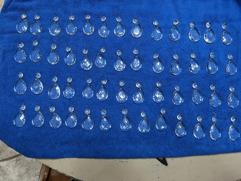 Vintage Lot Of 52 Faceted Crystal Glass Chandelier Tear Drop Prisms