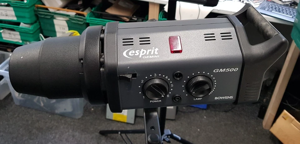 Bowens Gemini Esprit GM500 no bulb inc VAT - Image 2 of 3