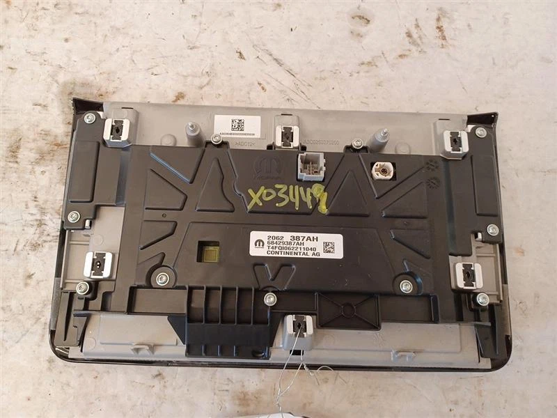 Temperature Control w/Dual Zone 7DM761X8AC For 2023 Grand Wagoneer 2831465 - Image 2 of 4