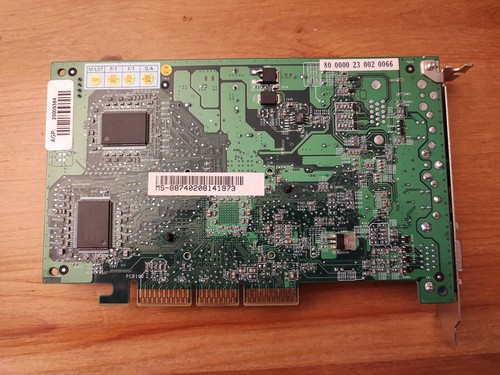 MSI MS-8822 - Nvidia GeForce 3 - 64MB DDR - AGP 4X - Ti 200 Ti 500 - S-Video - Bild 5 von 15