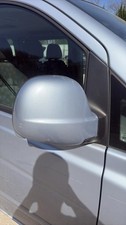 Retroviseur droit (ou coque) Mercedes VIANO