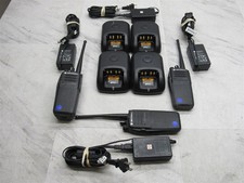 3 LOT Motorola XPR 6350 UHF Radio w/ 4x Charging Docks  Adapters  1x Battery