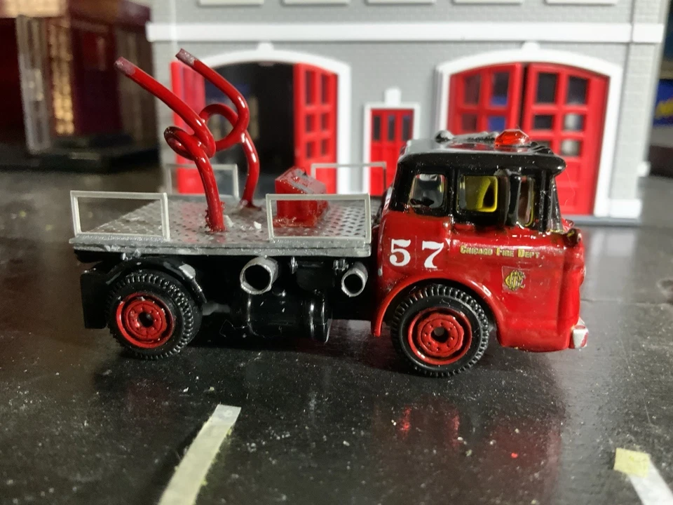 2021 Matchbox Kitbashed Chicago Fire Deluge Truck 1965 Ford C900 Cab Over - Image 2 of 4