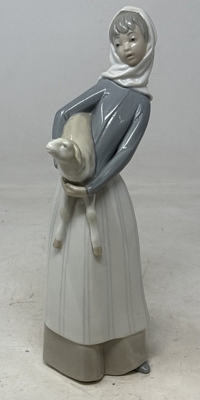 Llardo Girl With Lamb #4584, Glazed Porcelain Figurine 26cm Tall, photo 1 of 9
