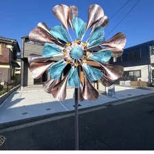 Large Outdoor Metal Wind Spinners ，Yard Garden Wind Spinners with Solar Lights