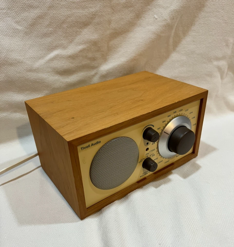 Tivoli Audio Model One AM/FM Radio Bluetooth Wireless Walnut/Beige Tested - Image 2 of 4