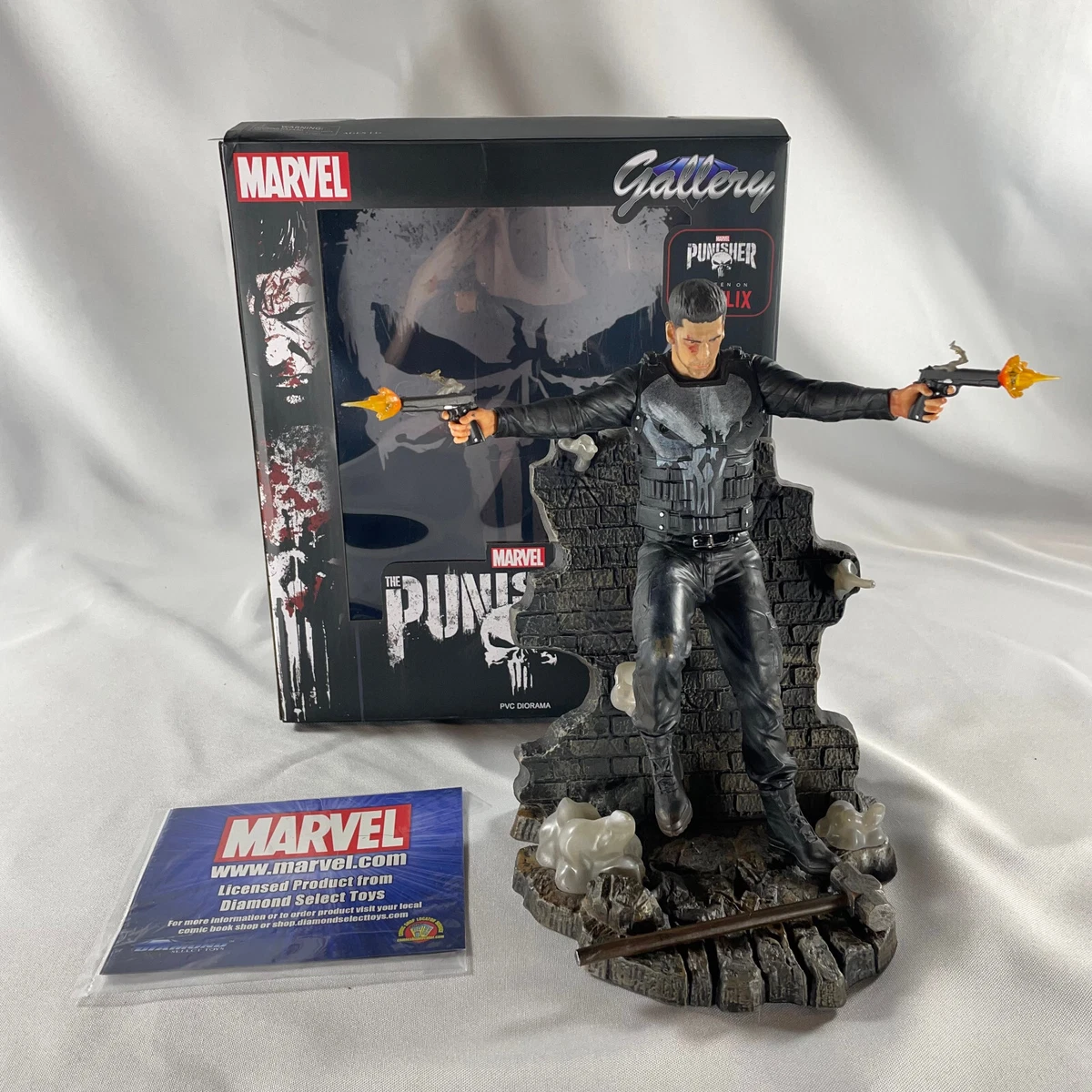 Diamond Select Punisher Comic Book & Manga Collectible Figurines