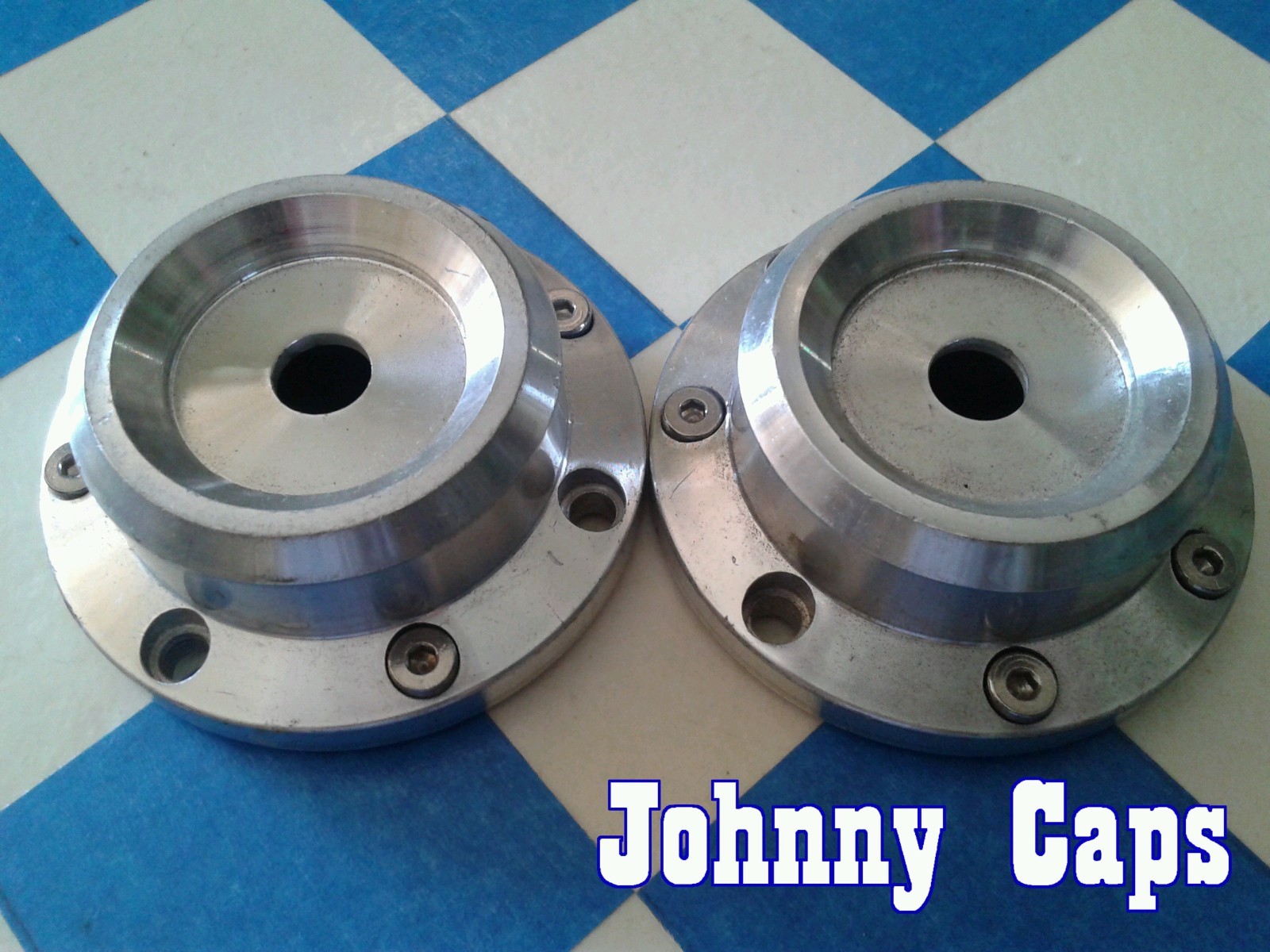 Racing Hart Wheels Silver Center Cap #N/A Custom Wheels USED Center Caps (2)-image