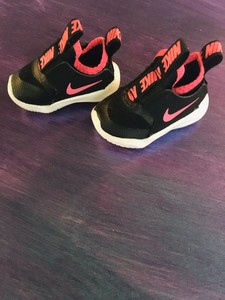 tenis nike rosa bebe