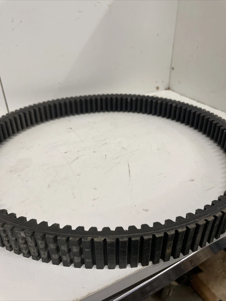 Arctic Cat Drive Belt 0627-046 – Bearcat 570 OEM Snowmobile Belt, Good Used - Image 4 of 4