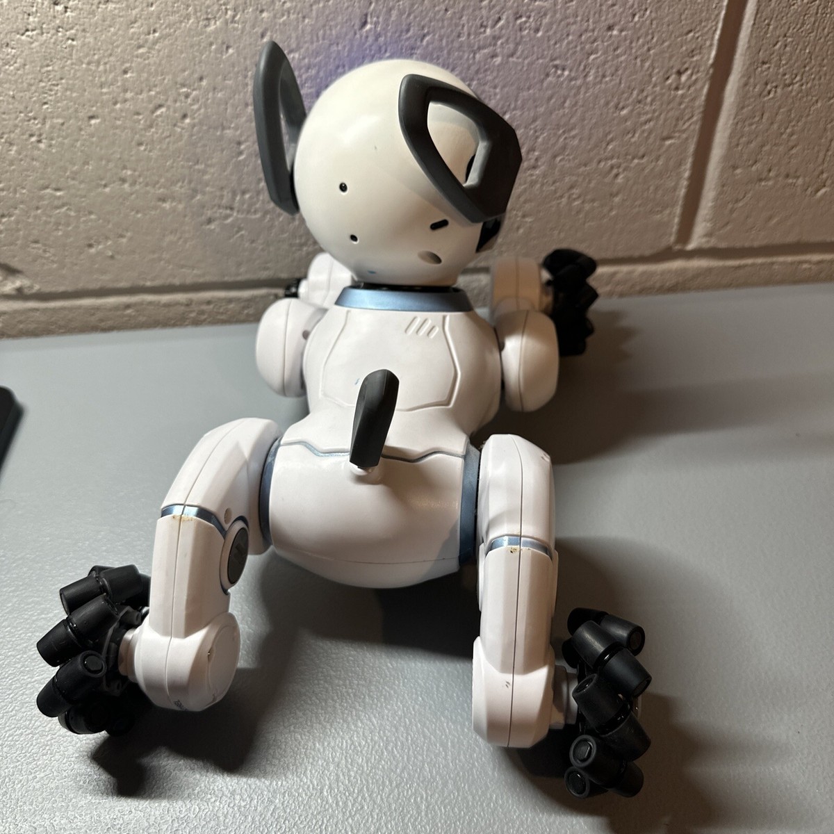 WowWee CHiP Robot Toy Dog White Dog ONLY Model 0805 Tested Missing