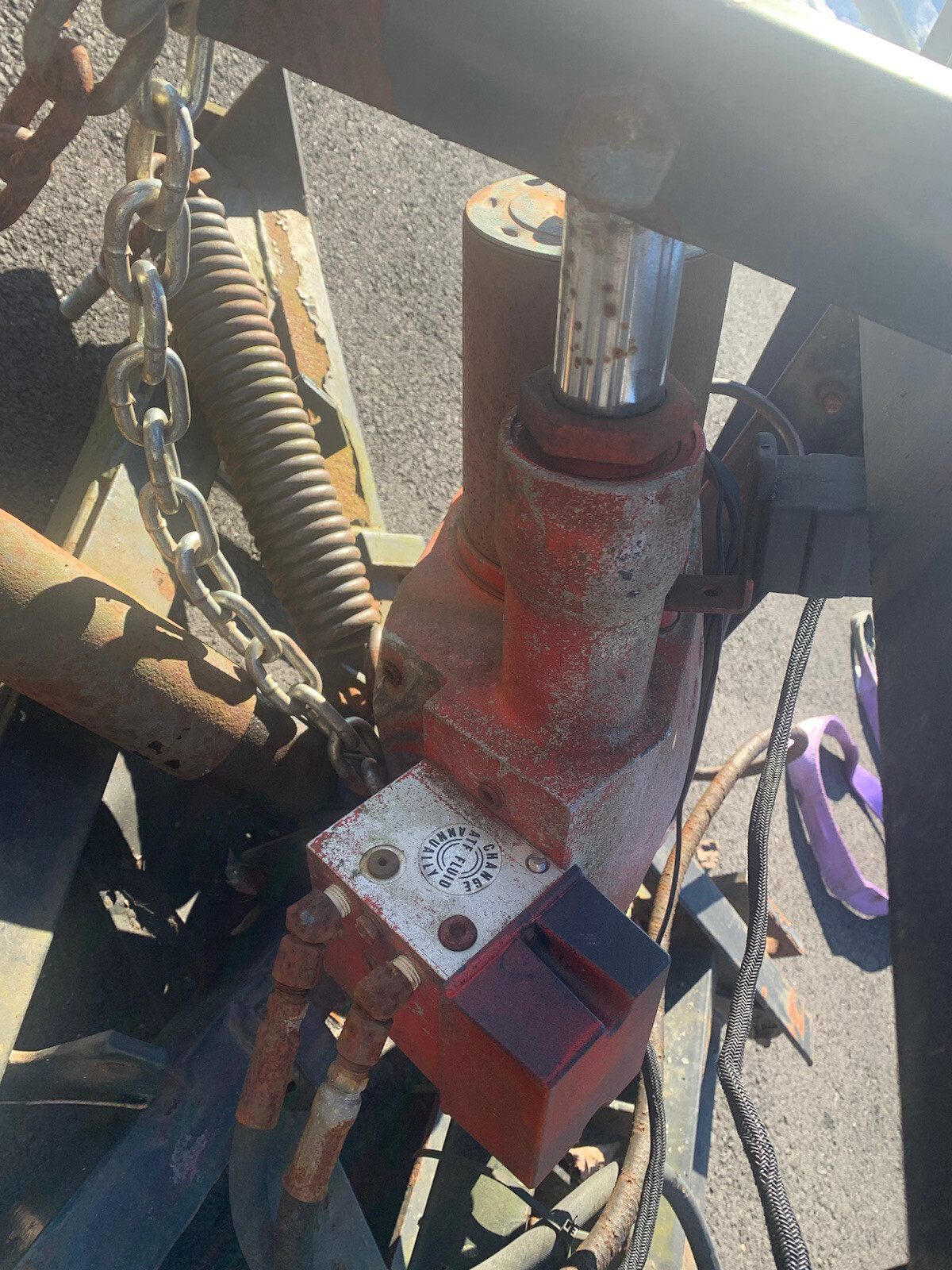 Western Snow Plow Pump Isarmatic Electric Solenoid Hydraulic with