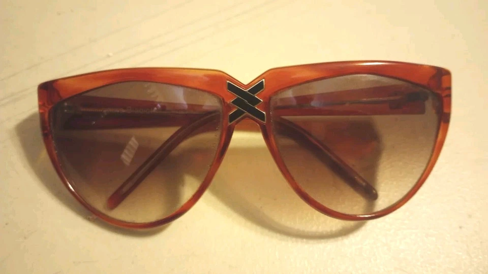 Gafas de sol Laura Biagiotti P31 ojo de gato de gran tamaño marco Italia 62[]6 126 mm para mujer Foto 2 de 4