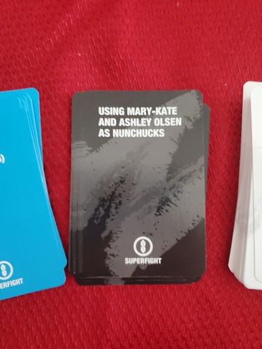 Superfight: 90s Deck Expansion Skybound Games Nuovi anni '90 Super Fight - Foto 6 di 9