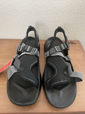 Nike Oneonta Trail Sandals Black / Wolf Grey / Platinum  display picture 1