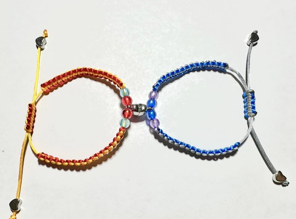 Brazalete Corazón Magnético Pareja Rayo McQueen Sally Disney Amor A Juego Foto 4 de 4