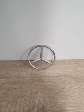Mercedes-Benz ML W164 2005 Herstelleremblem A1648170016 AFE10759 Mercedes-Benz ML W164 2005 Herstelleremblem A1648170016 AFE10759