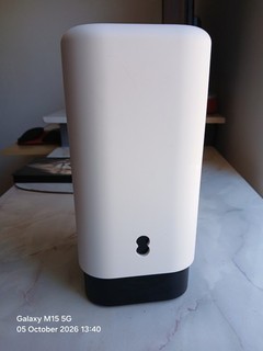 EE Smart 5G Hub 2 HH20C Unlocked 5G WiFi Router White
