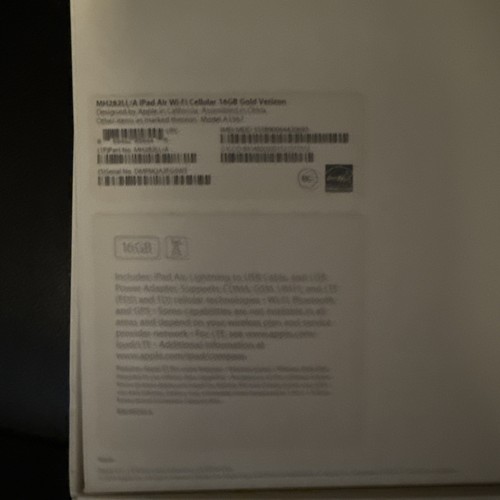 16GB iPad Empty Box Only WiFi Cellular Model A1567 - Afbeelding 7 van 7