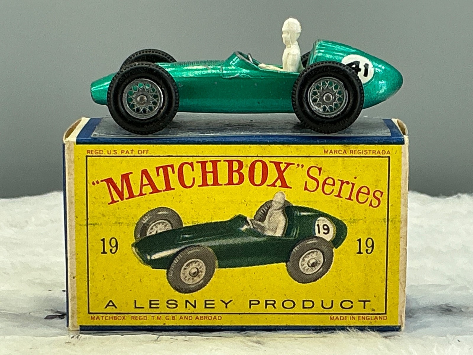 Matchbox lesney,19C Aston Martin,#41, Code3 excellent, boxed all original