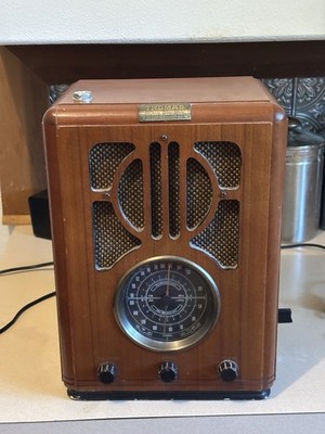 Guitar Amp Thomas Radio Collectors Edition Vintage America Cassette