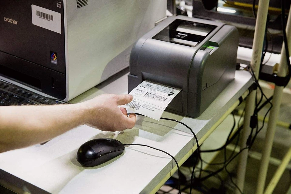 Brother TD-4520TN Desktop Thermal Transfer Printer - Monochrome - Label Print - Image 3 of 4