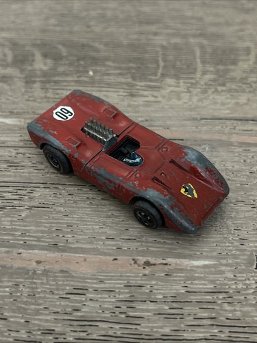 1969 HOT WHEELS Red FERRARI 312P REDLINE #60 CAR Broken Wheel and Heavy Wear - Bild 2 von 9