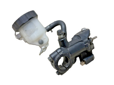 2007 2008 GSXR1000 Suzuki OEM Front Right Brake Master Cylinder NISIN