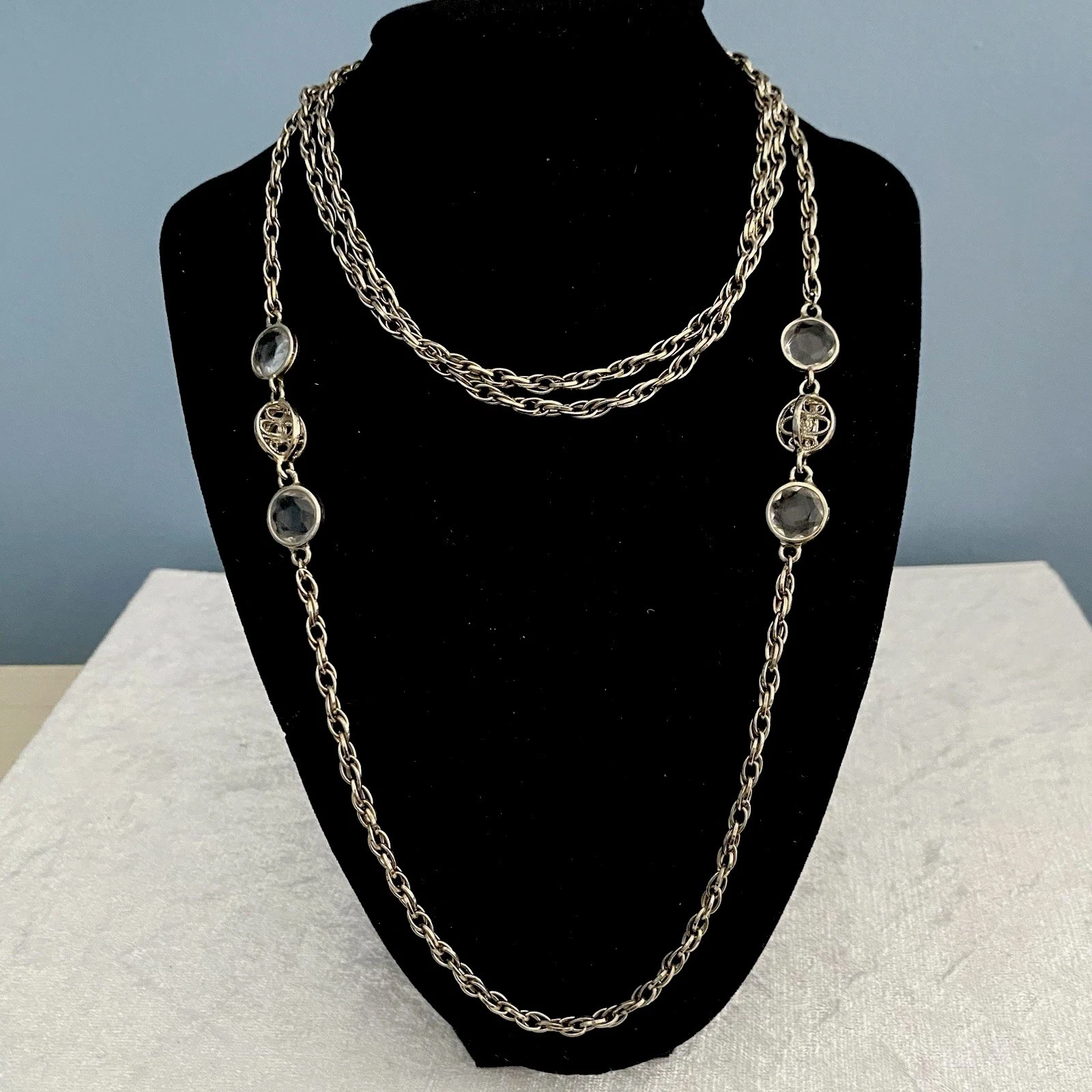 VETEMENTS Collana catena corda tono argento perline vetro sfaccettato tondo sfere circolari