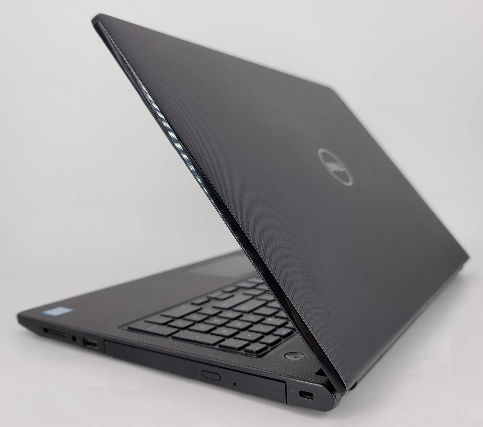 Dell Inspiron 15 3567 - 15.6" Touch Laptop - i3-7100U 8GB RAM 120GB SSD - Win 11 - Picture 2 of 5