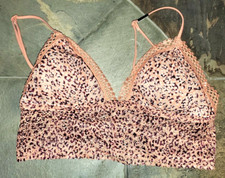 Size XS Victoria's Secret Padded Wireless Plunge Bralette with Removable Pads