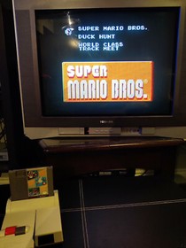 Super Mario Bros. / Duck Hunt / World Class Track Meet (NES 1988)