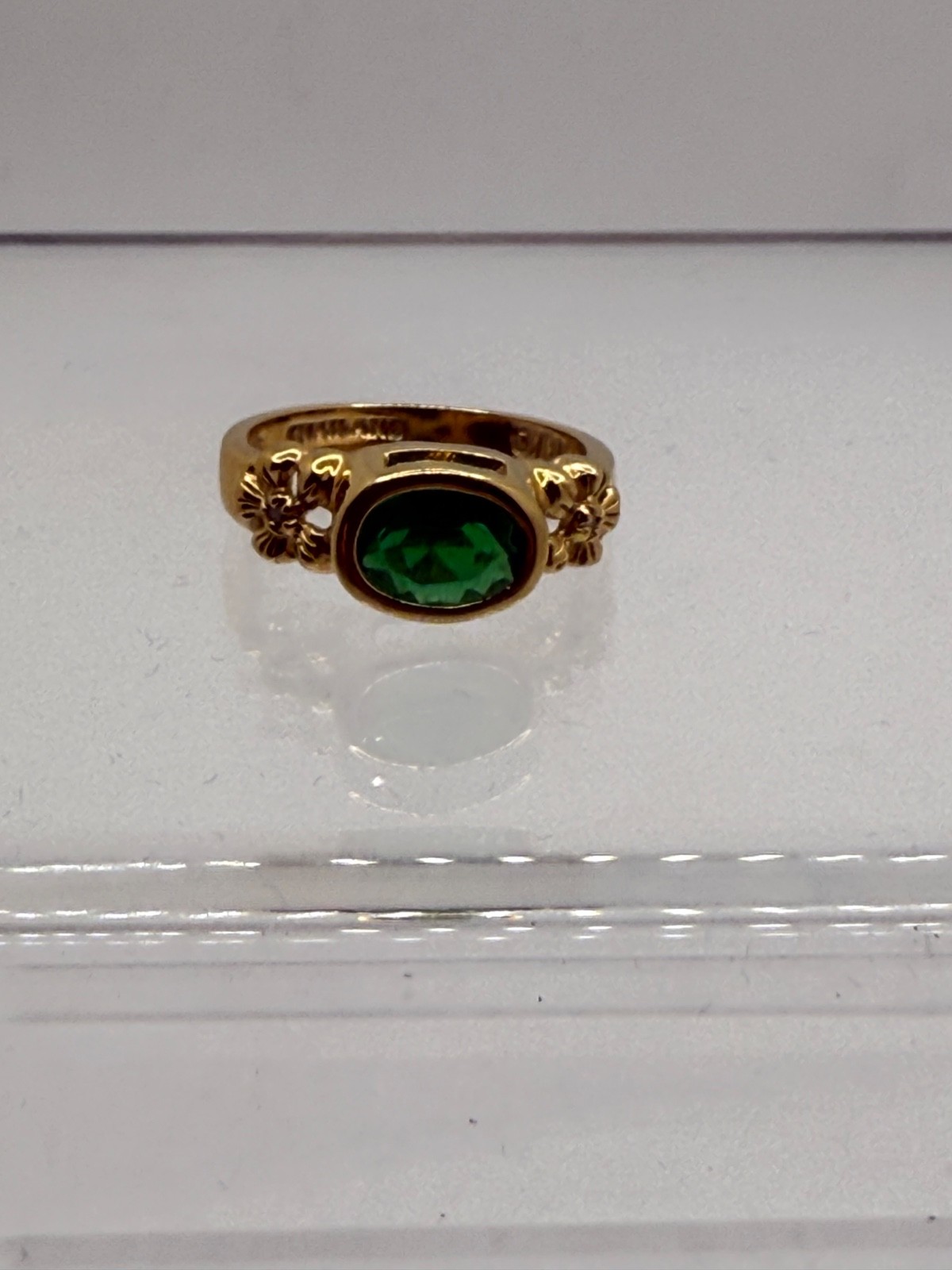  Vintage Camrose Kross JBK Ring Green Rhinestone Gold Tone  COA Size 5