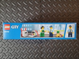 LEGO CITY 60142: Money Transporter, Rare 2017 Version, NEW And Factory Sealed 