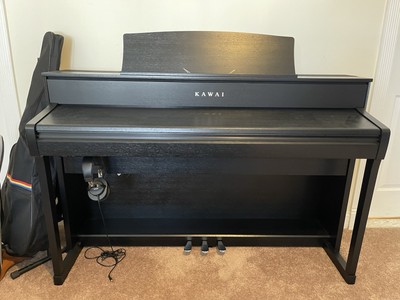 Kawai CA701 88-Key Digital Concert Piano with 5'' Color Display, Premium Rosewood